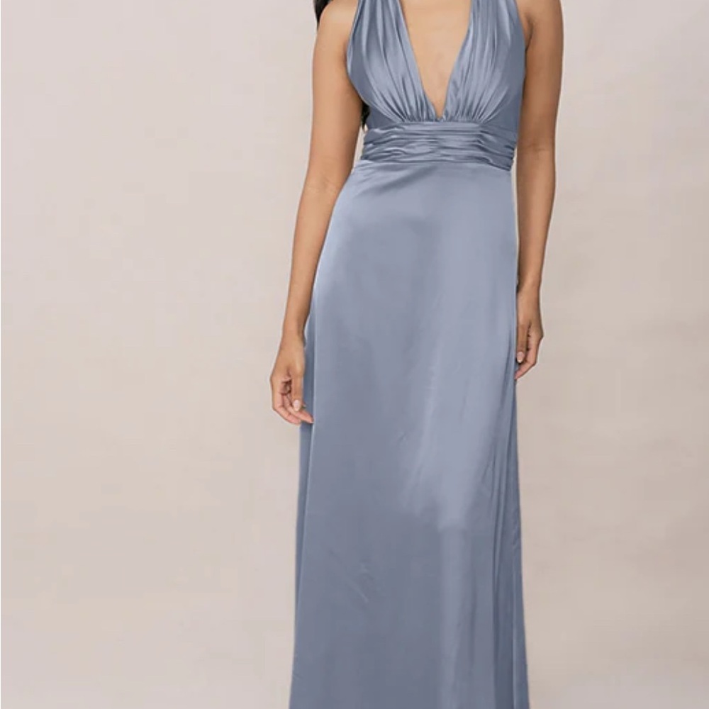 Elegant Blue Evening Gown